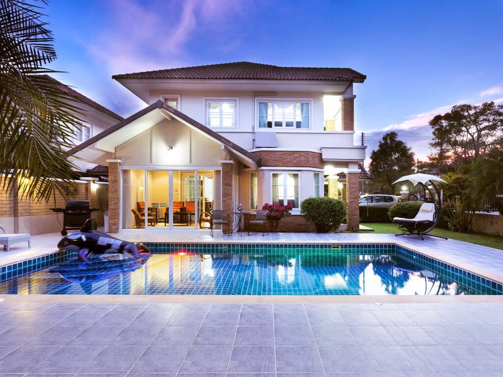 private swimming pool