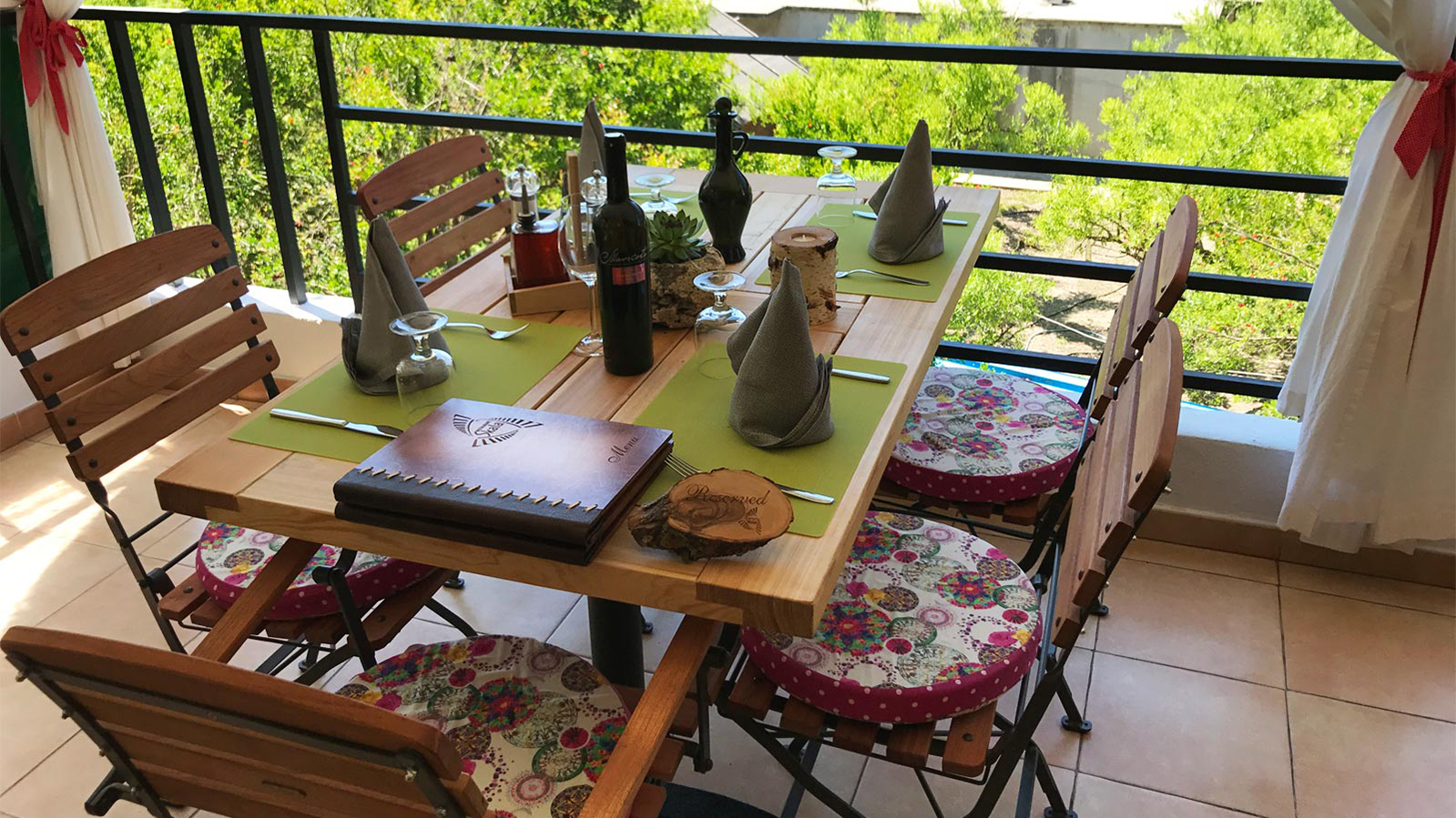 Dining in Skala Skradin Croatia