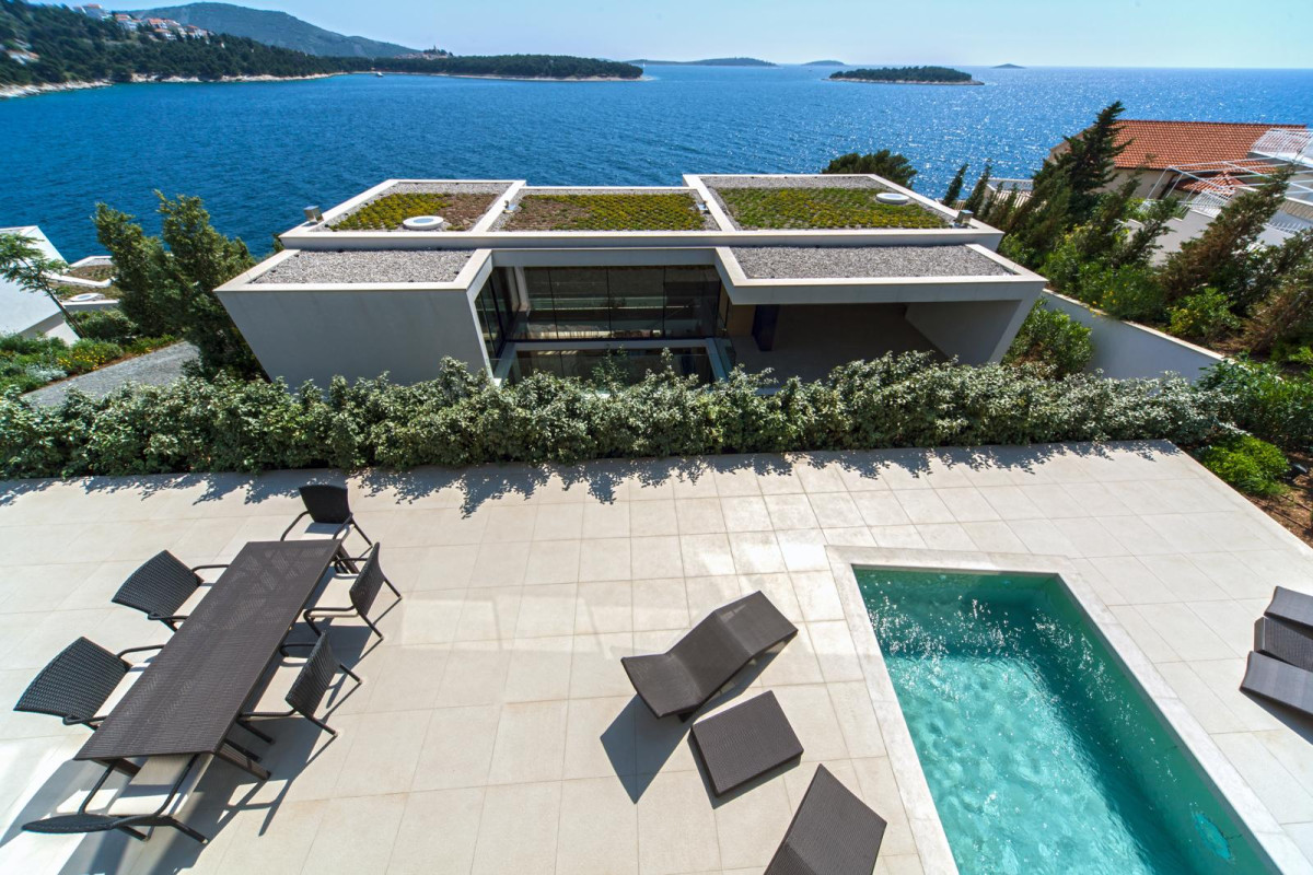 Villa Golden Bay