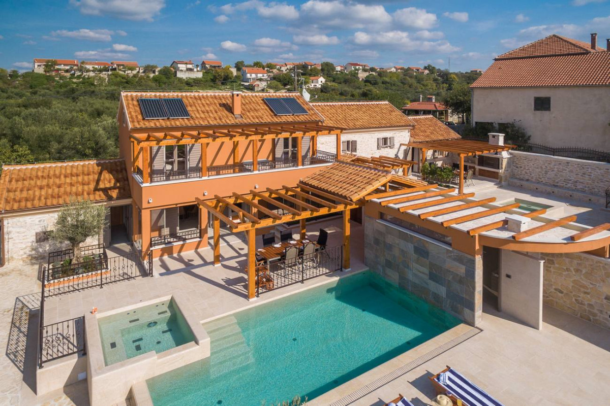 Villa Ivanovi Dvori