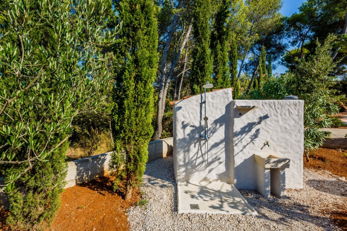 Villa Fisherman House