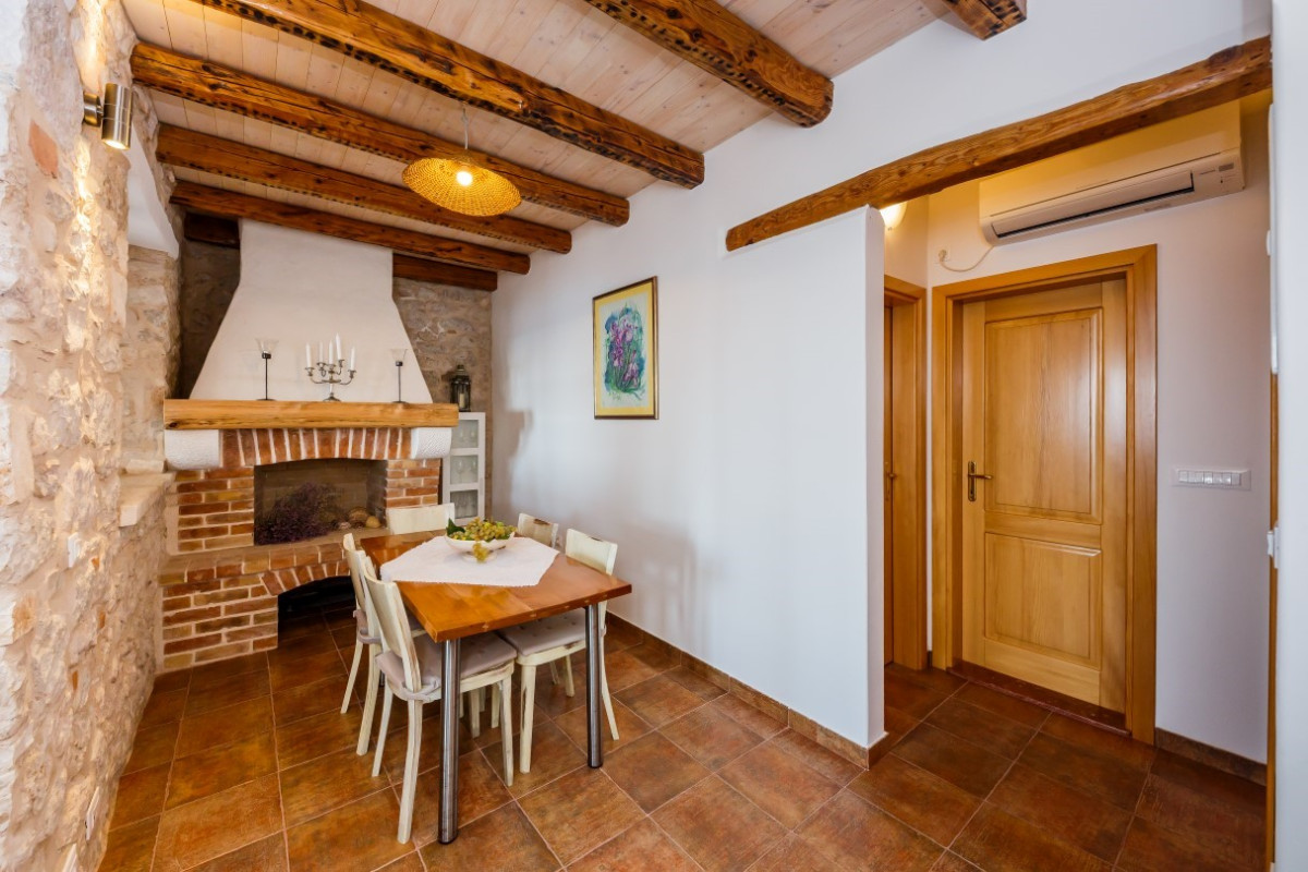 Villa Fisherman House