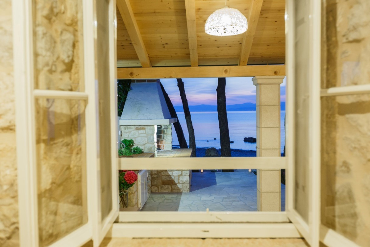 Villa Fisherman House