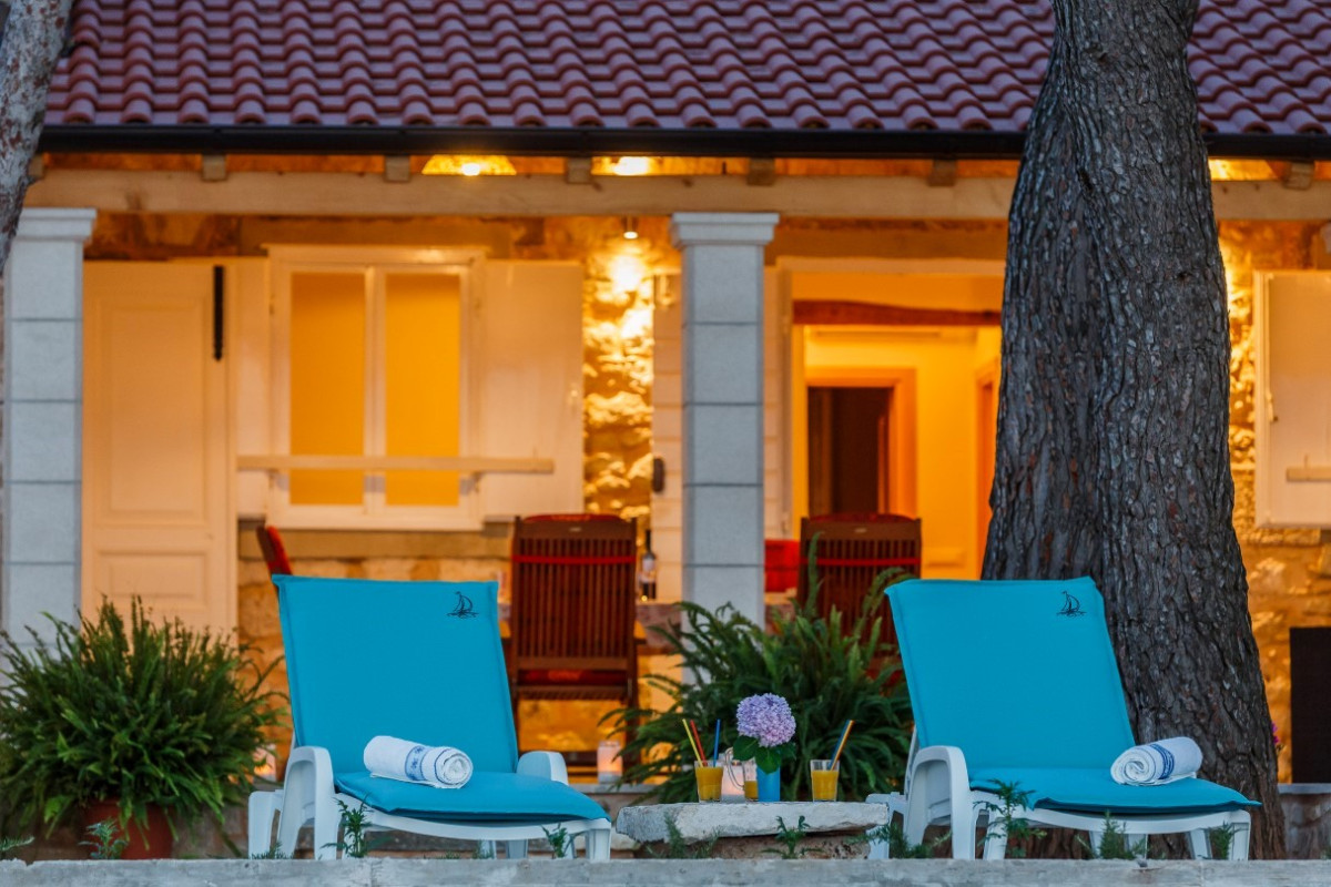 Villa Fisherman House