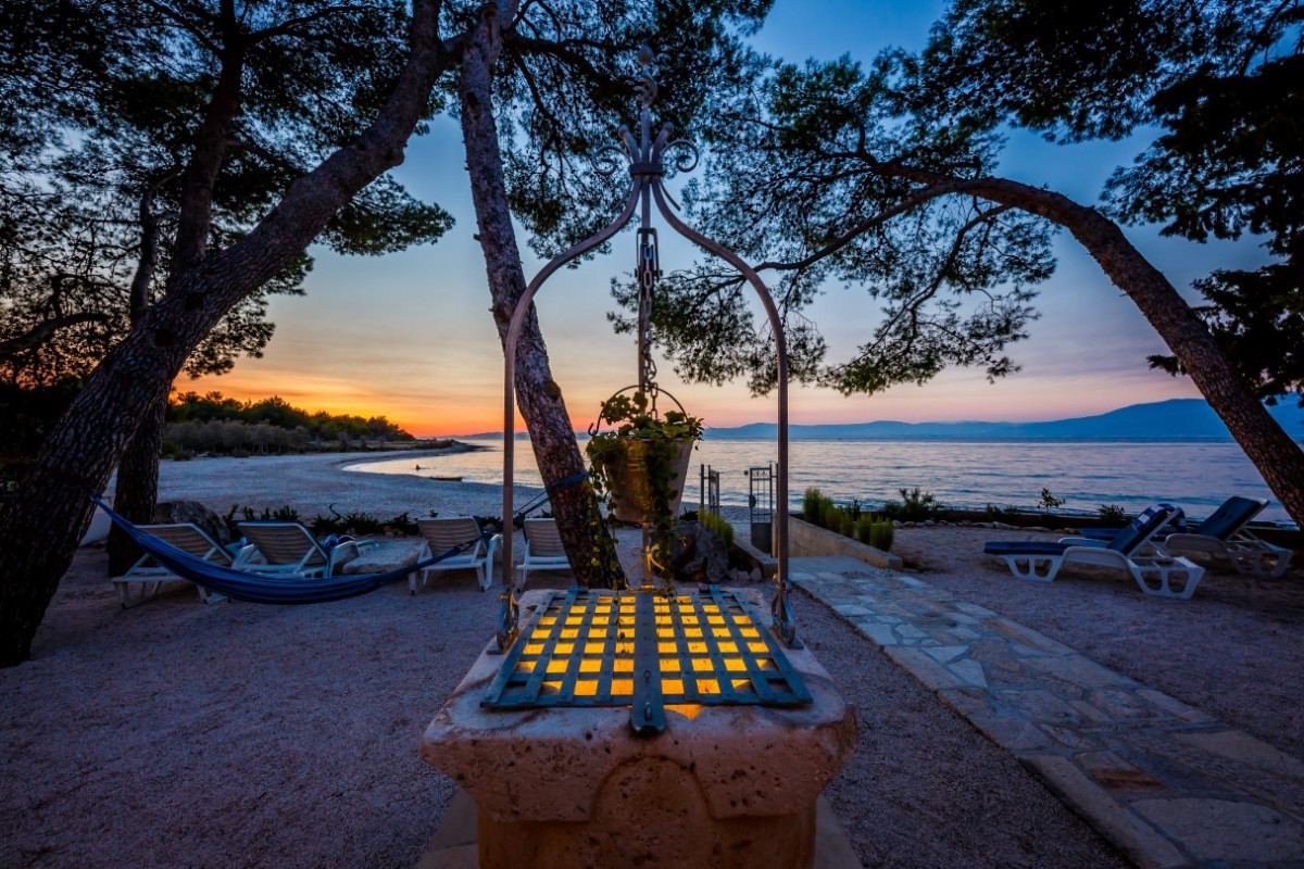 Villa Fisherman House