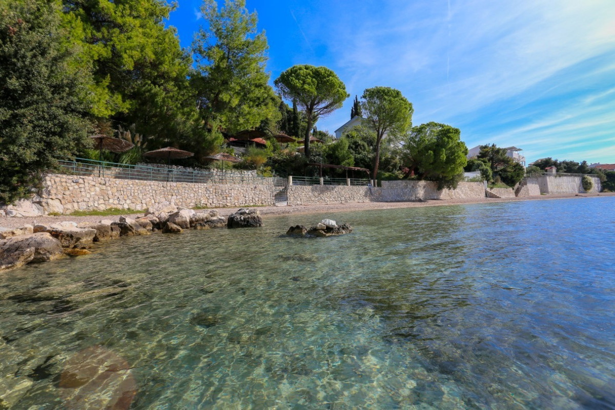 Villa Exotica