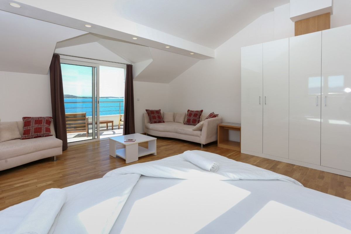 Villa Exotica
