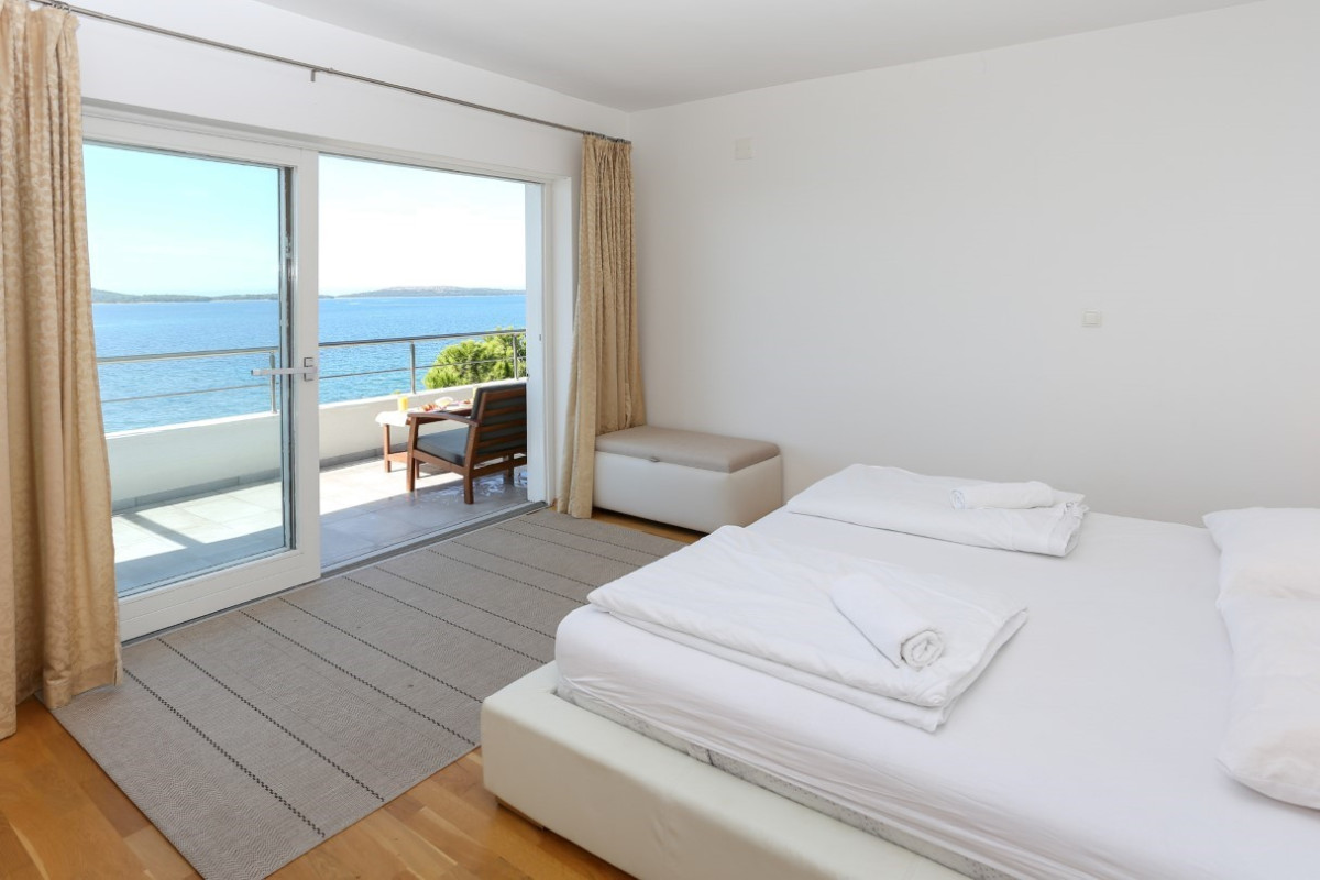 Villa Exotica