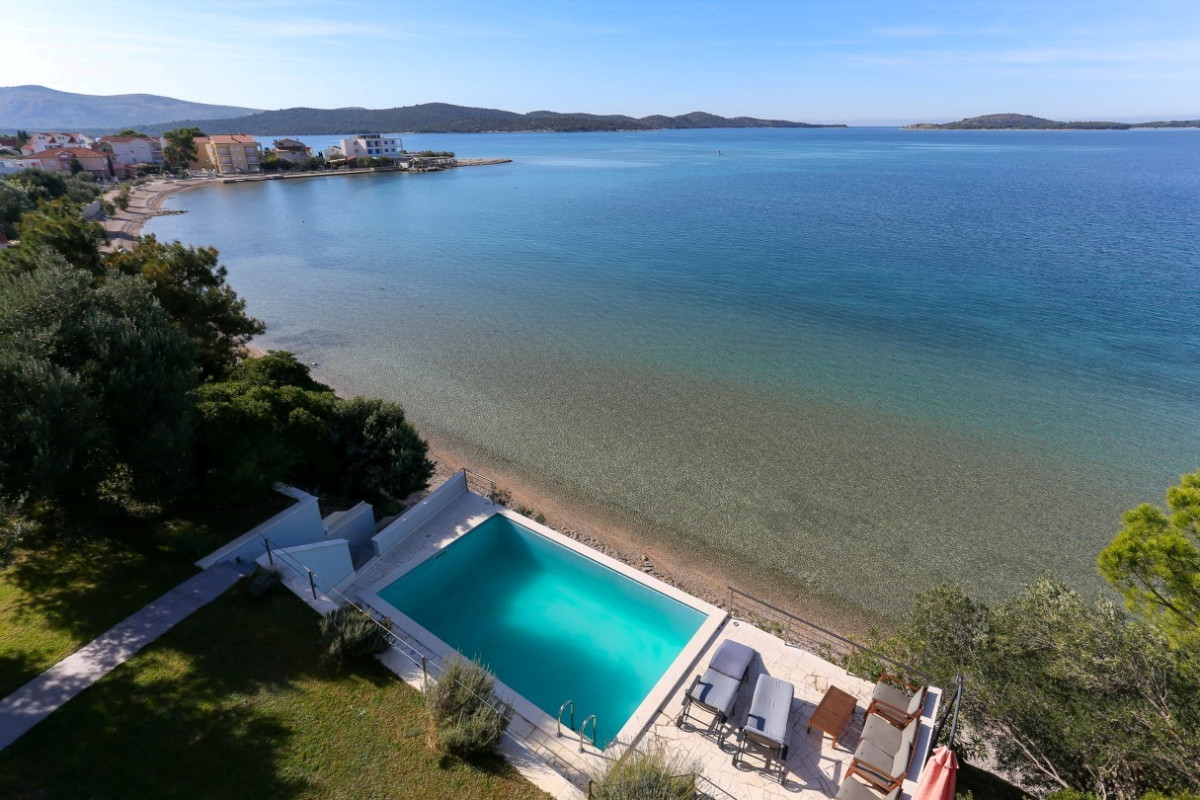 Villa Exotica