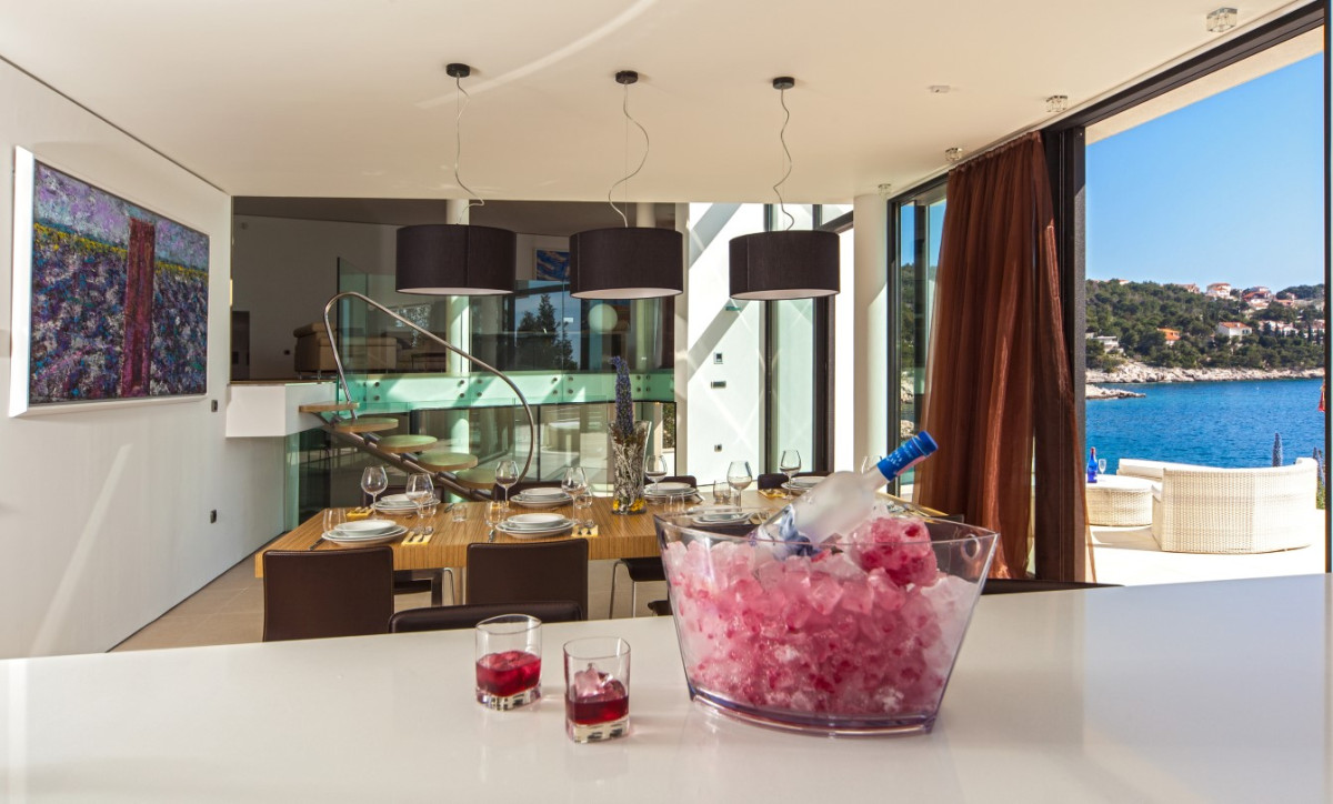 Villa Golden Moon