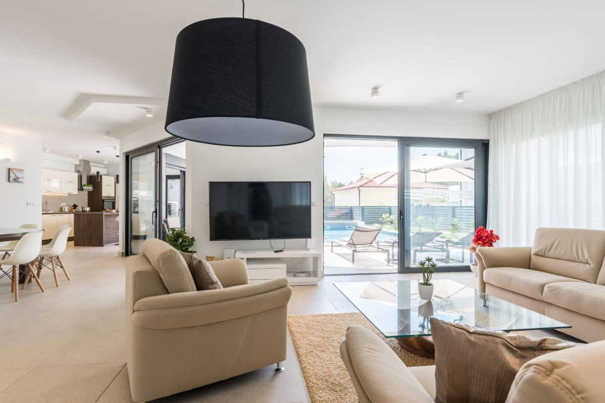 Villa Blue Diamond