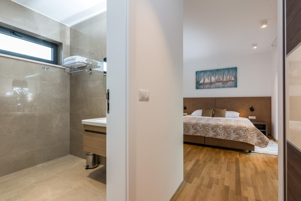Villa Blue Diamond