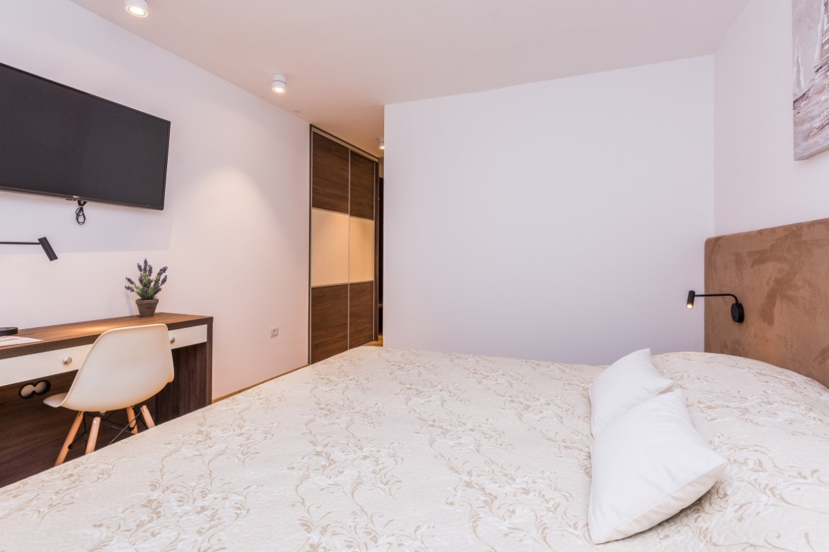 Villa Blue Diamond