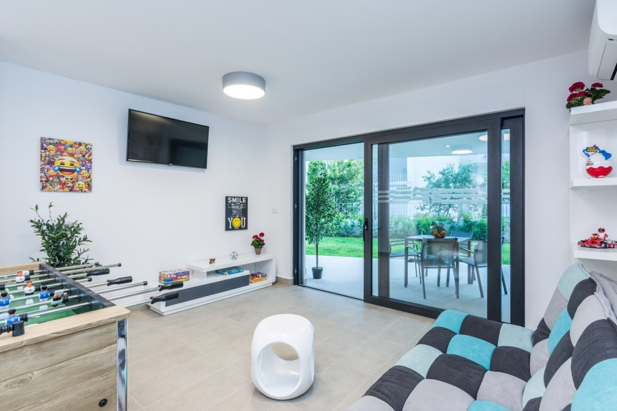 Villa Blue Diamond