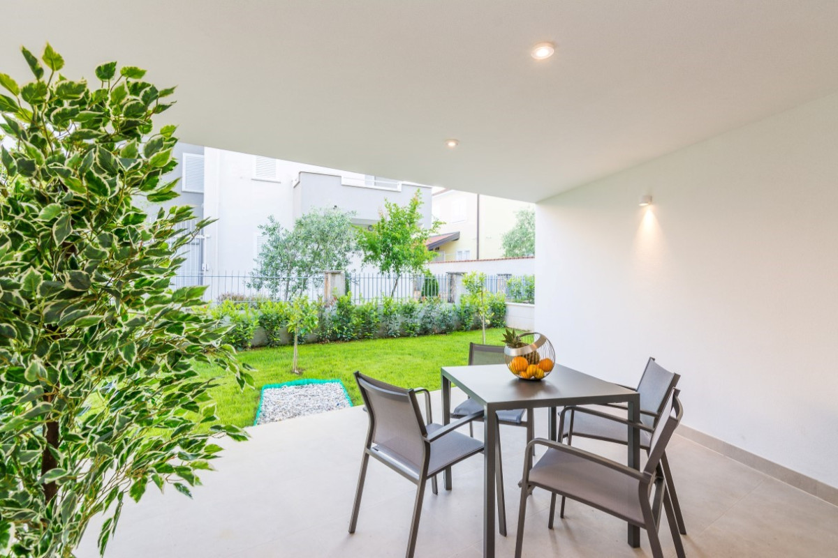Villa Blue Diamond