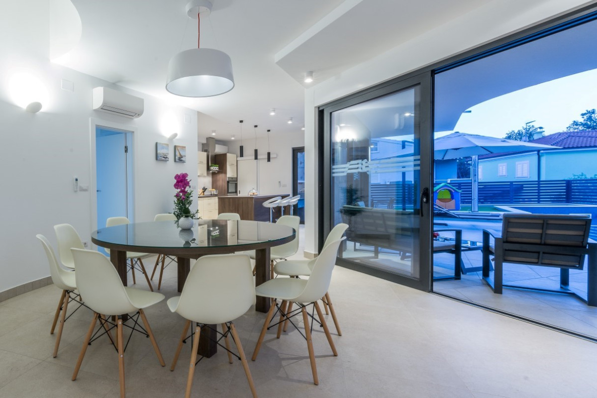 Villa Blue Diamond