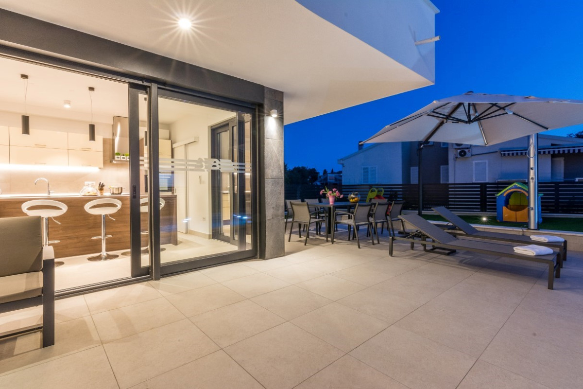 Villa Blue Diamond