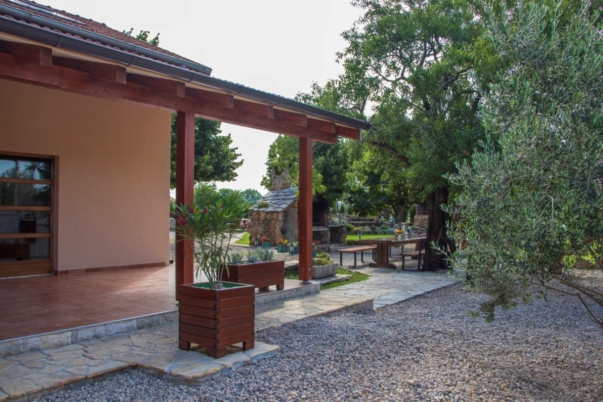 Villa NI-SA