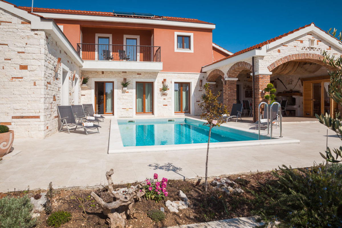 Villa Mediterranean Paradise