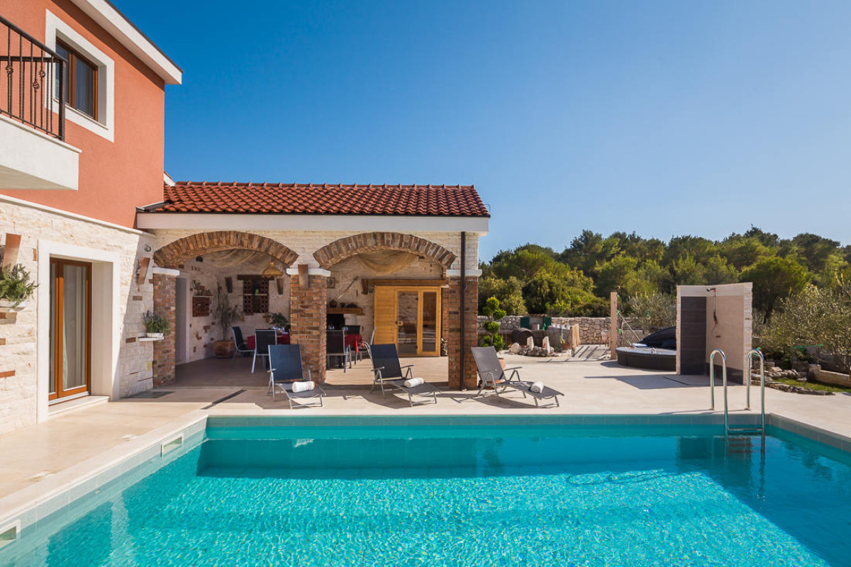 Villa Mediterranean Paradise