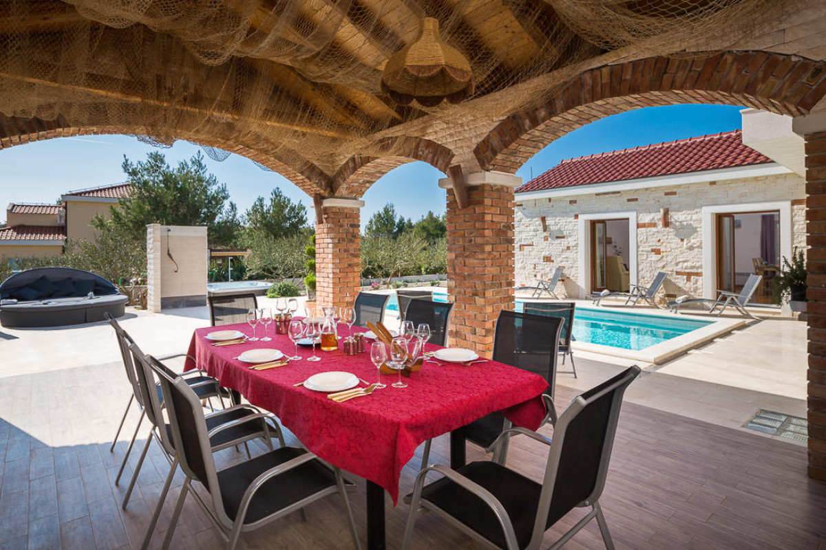 Villa Mediterranean Paradise