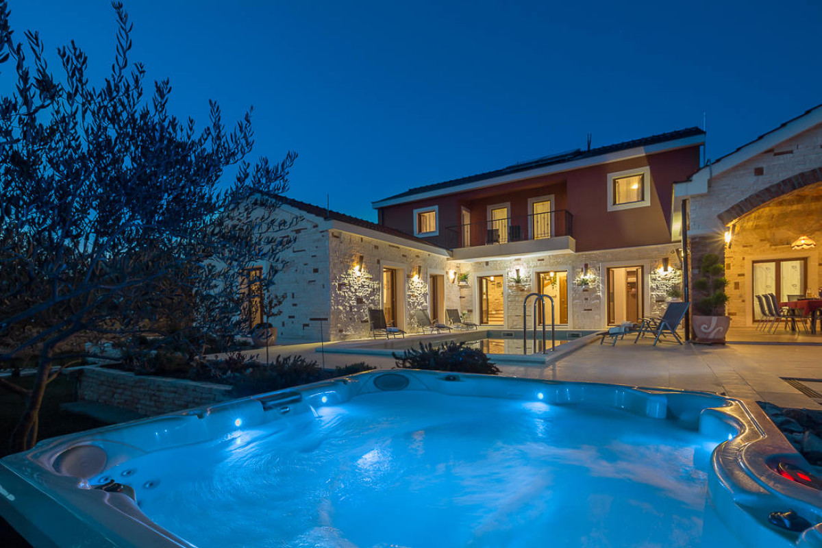 Villa Mediterranean Paradise