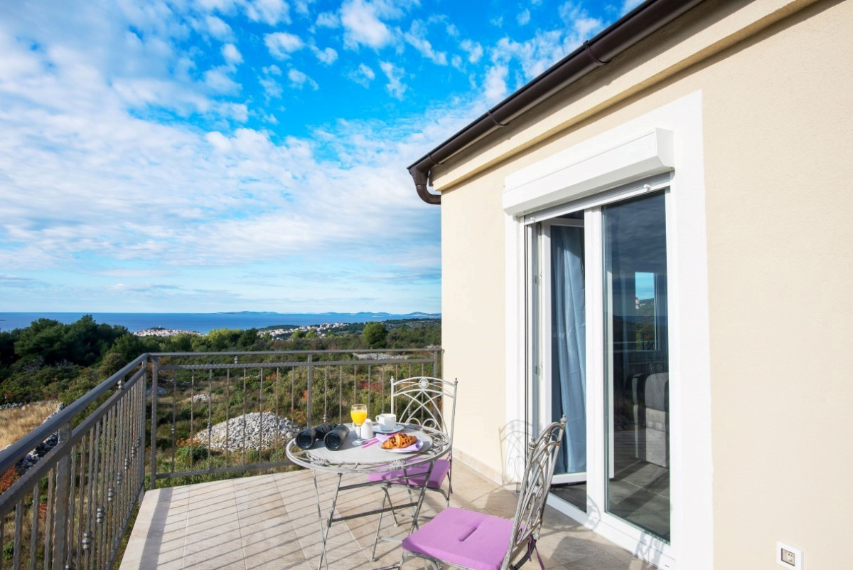 Villa Sky