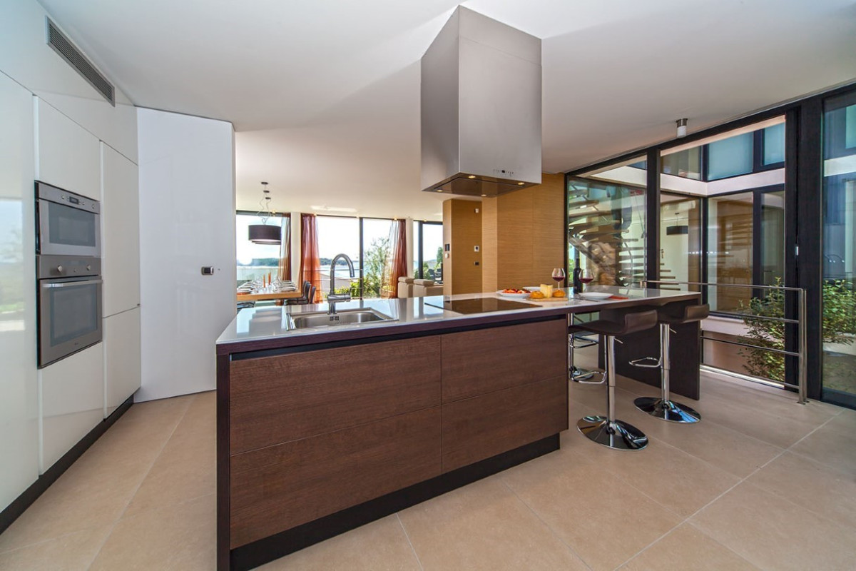 Villa Golden Star