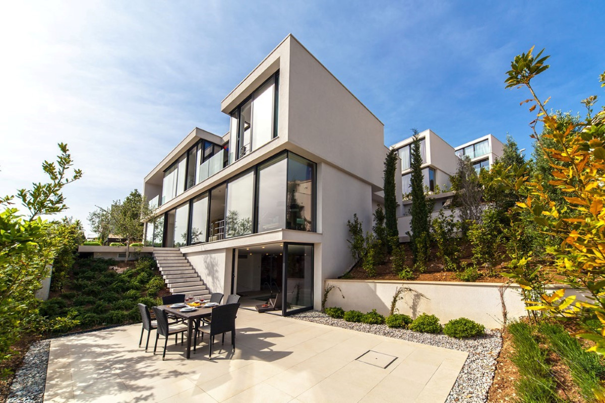 Villa Golden Star