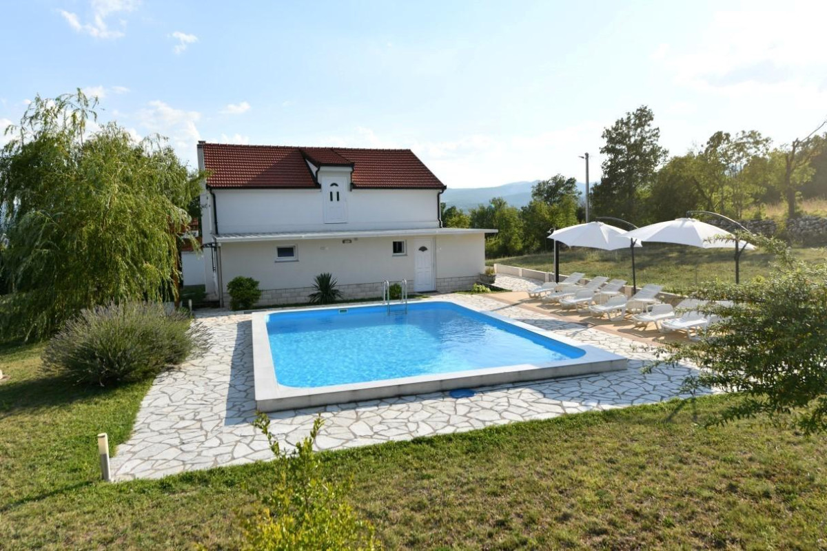 Villa Green Oasis