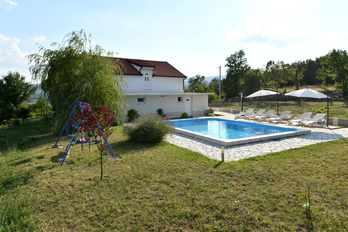 Villa Green Oasis