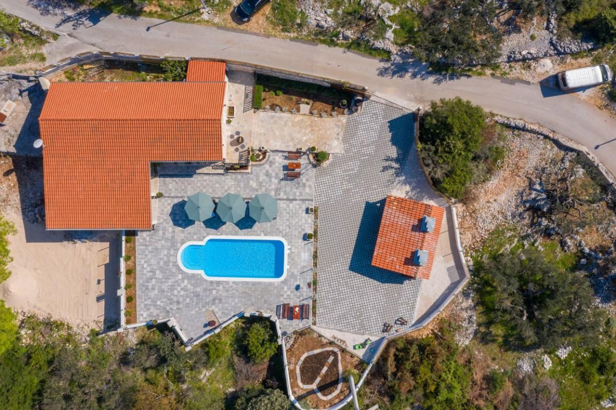 Villa Adamaris