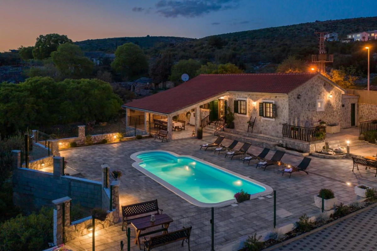 Villa Adamaris