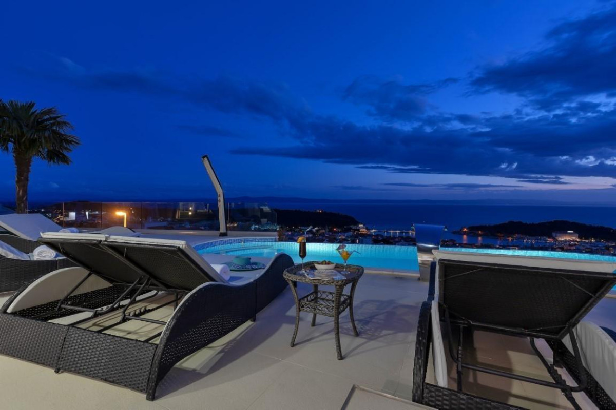 Villa Afrodita 1