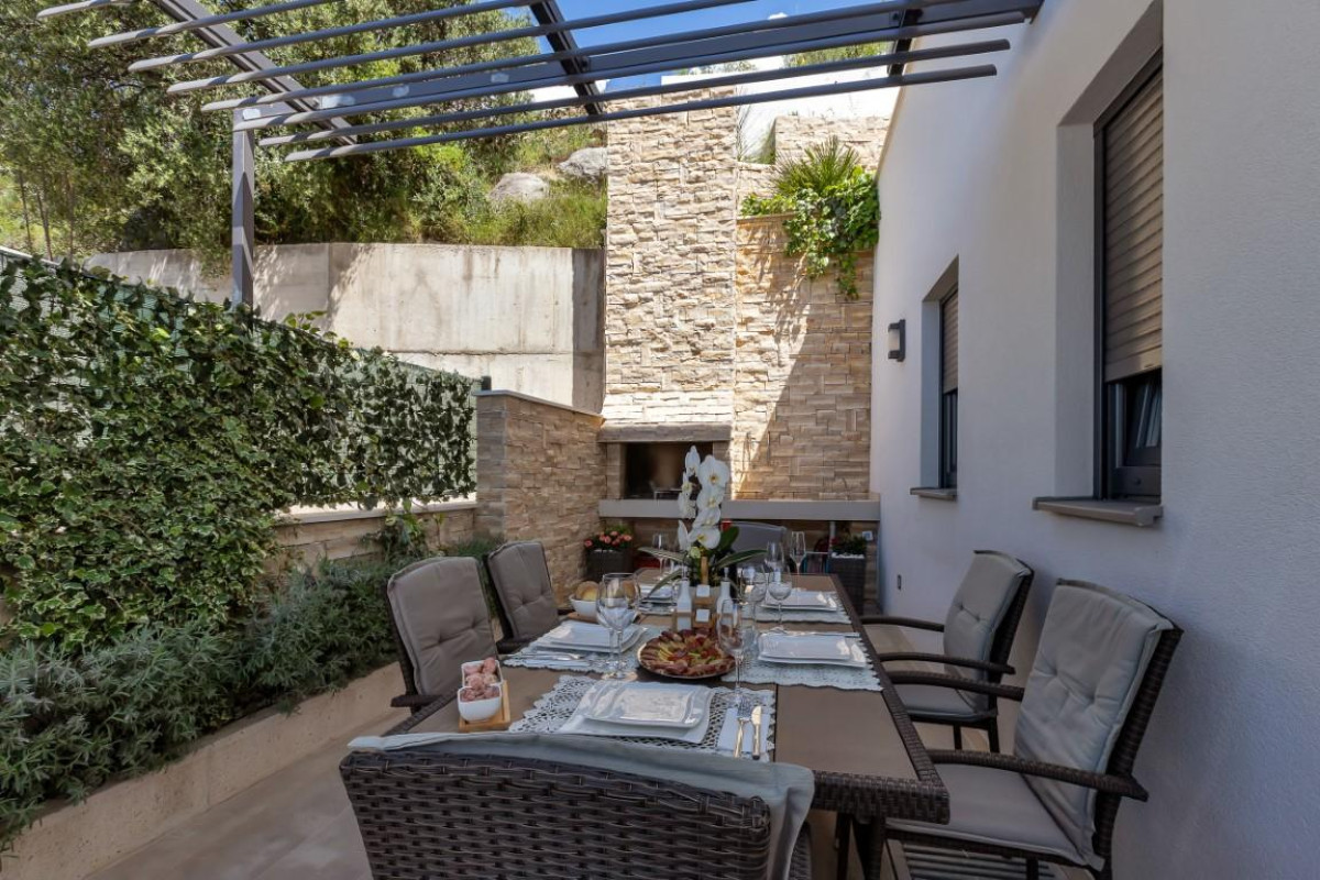 Villa Afrodita 2
