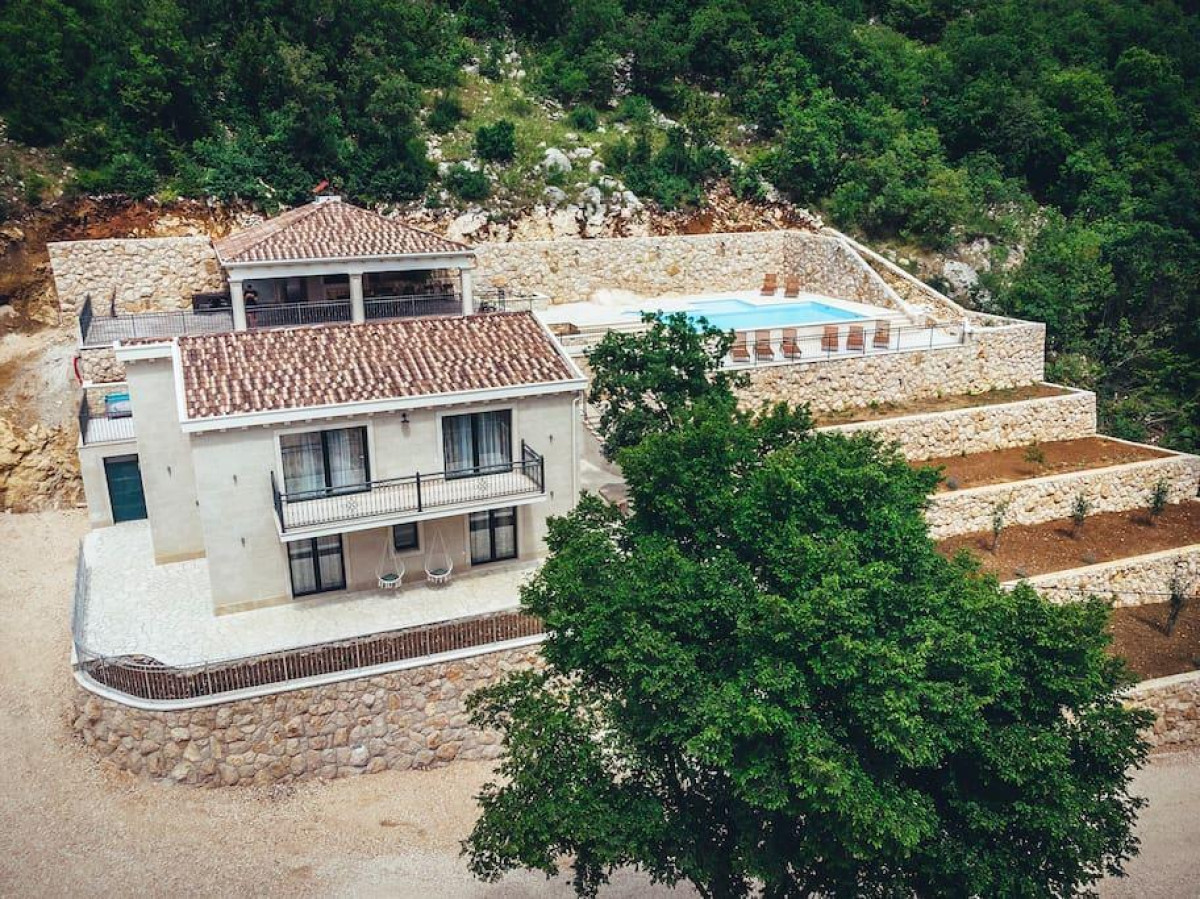 Villa Borak