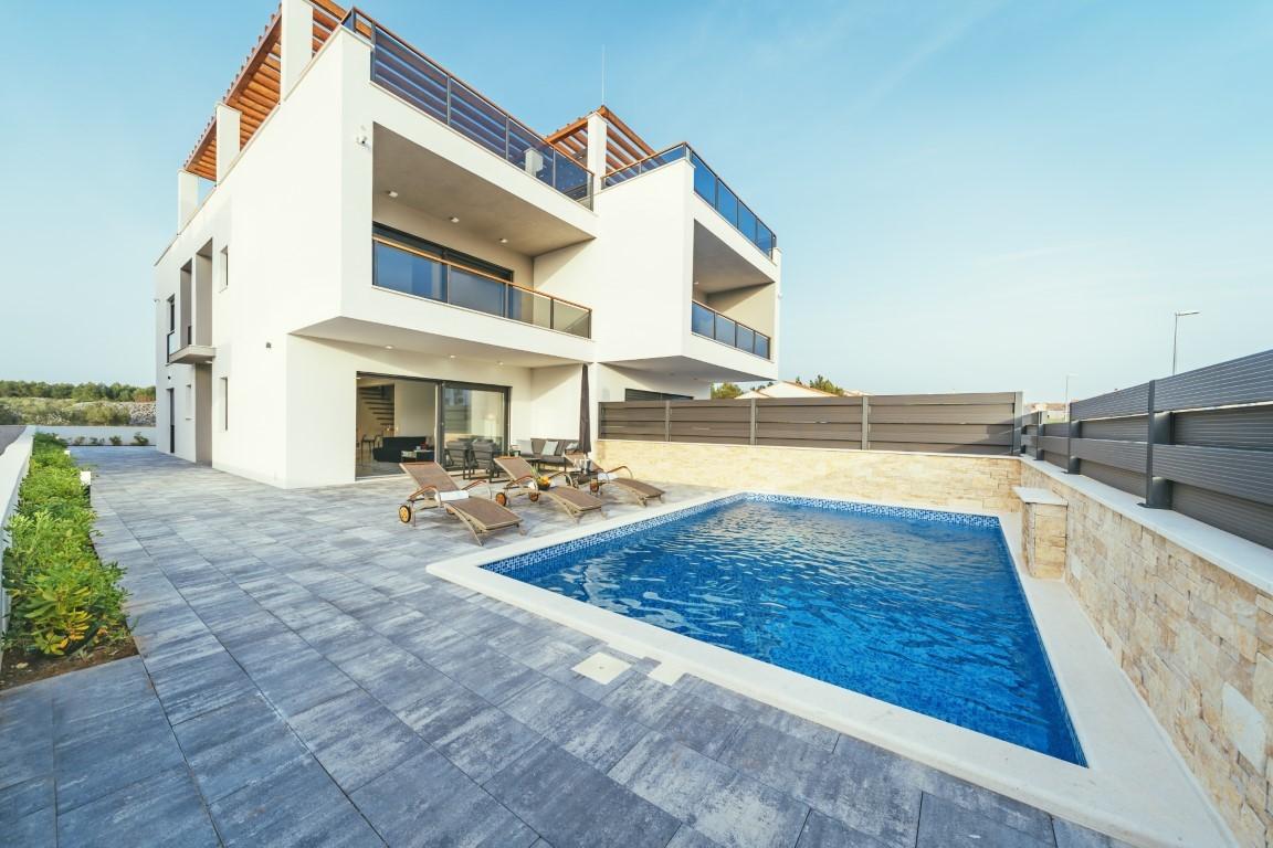 Villa Afrodita Srima