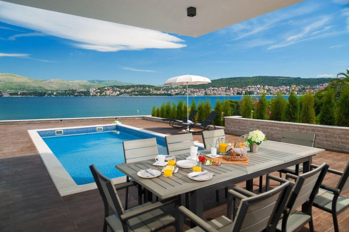 Strandvilla More Trogir