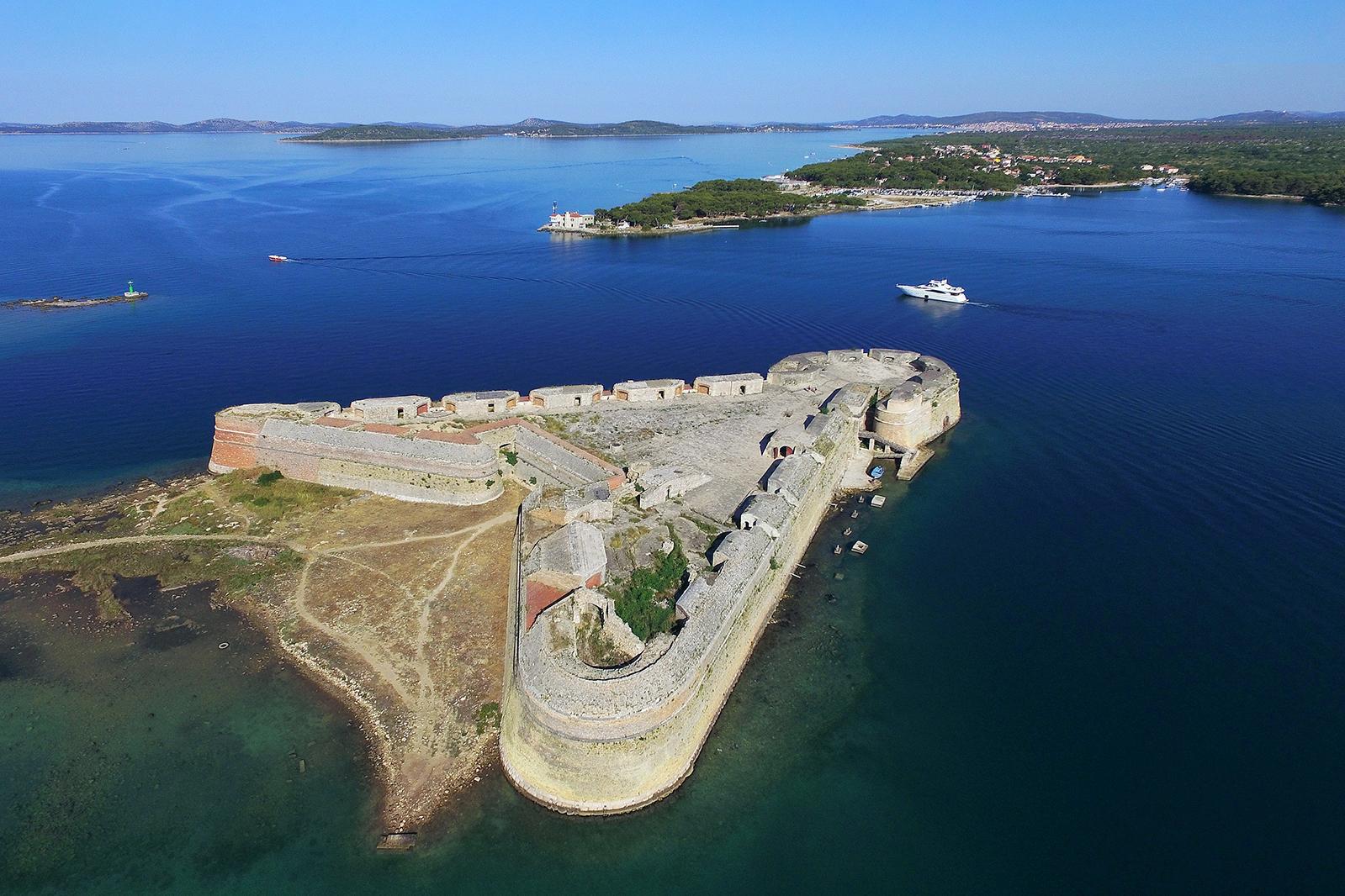 St. Nicholas Fortress Šibenik: Guarding the city at the enterance to St. Anthony's channel