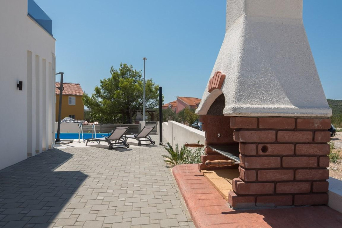 Villa Nadija