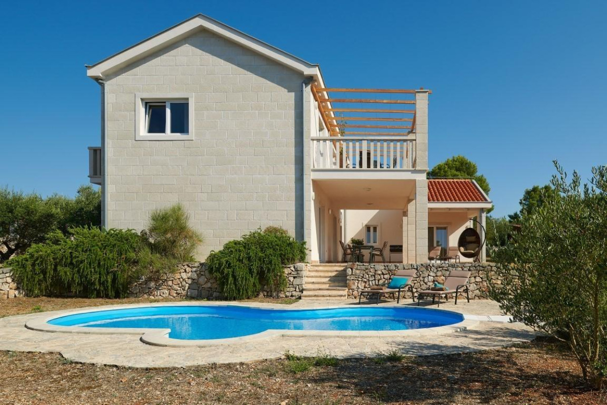  Luxusvilla Two Hvar