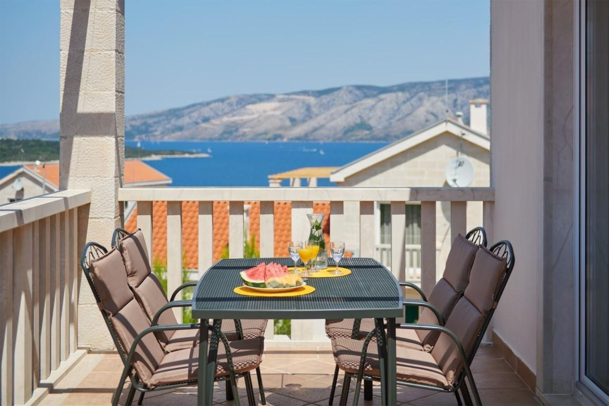 Villa Five