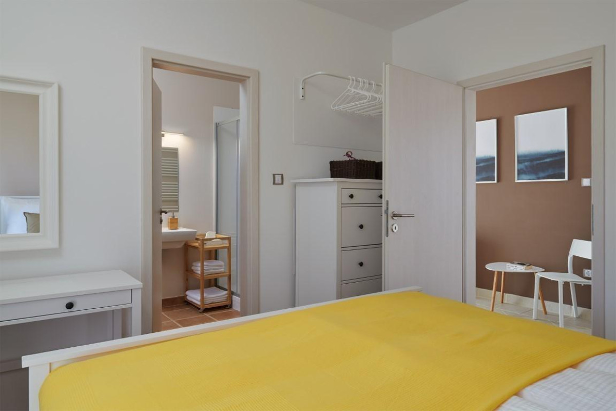 Villa Five