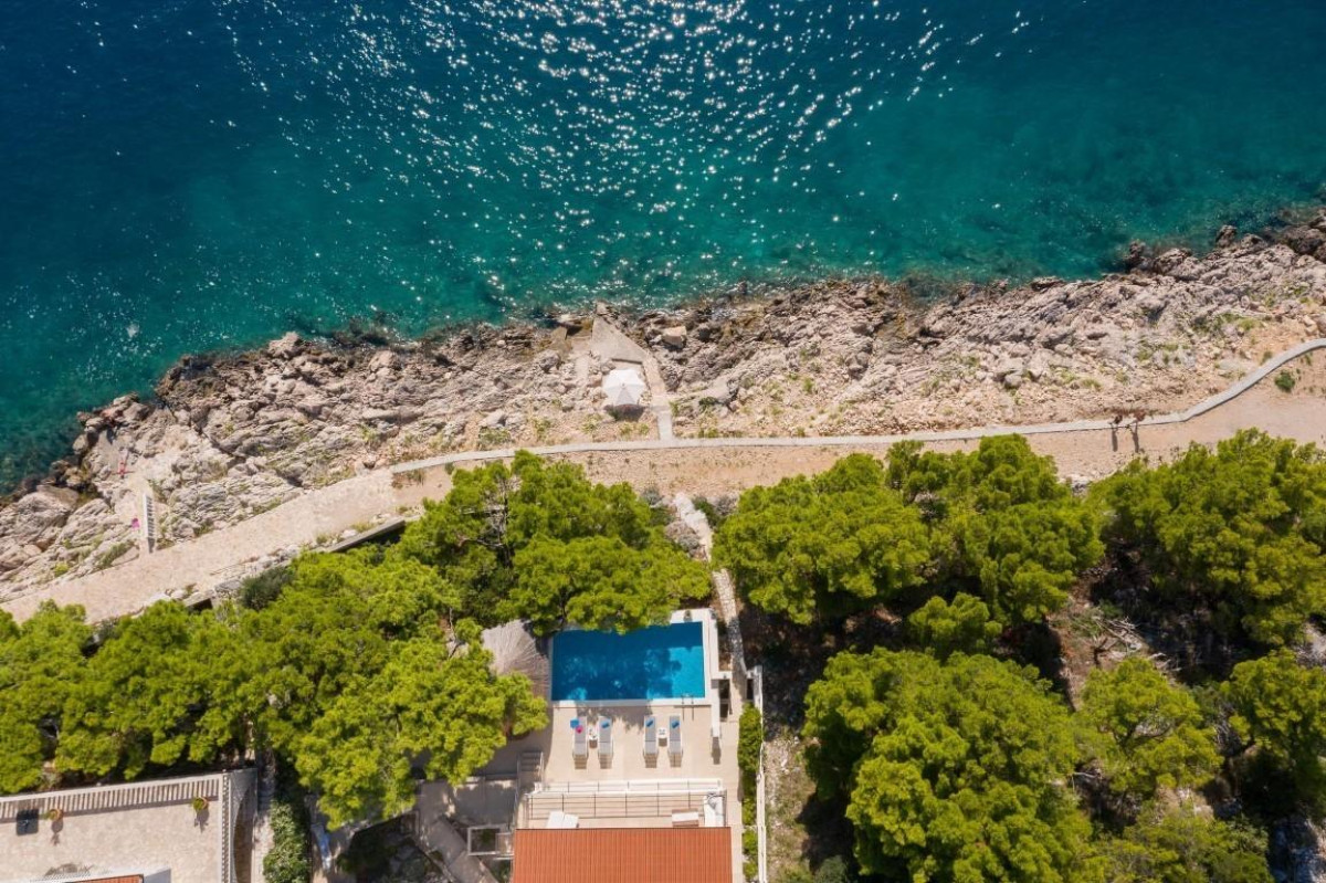 Villa Lara
