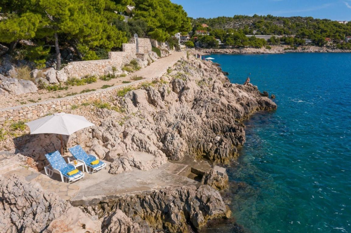 Villa Lara