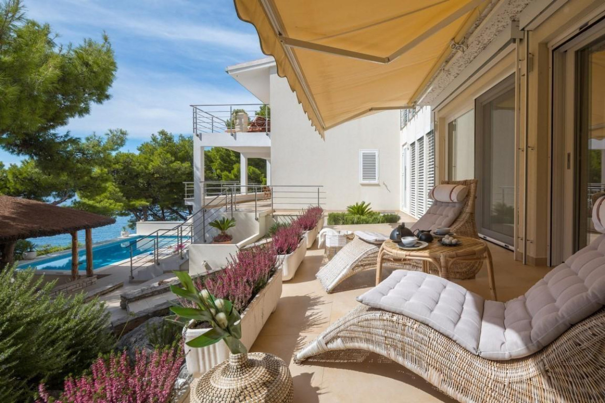 Villa Lara