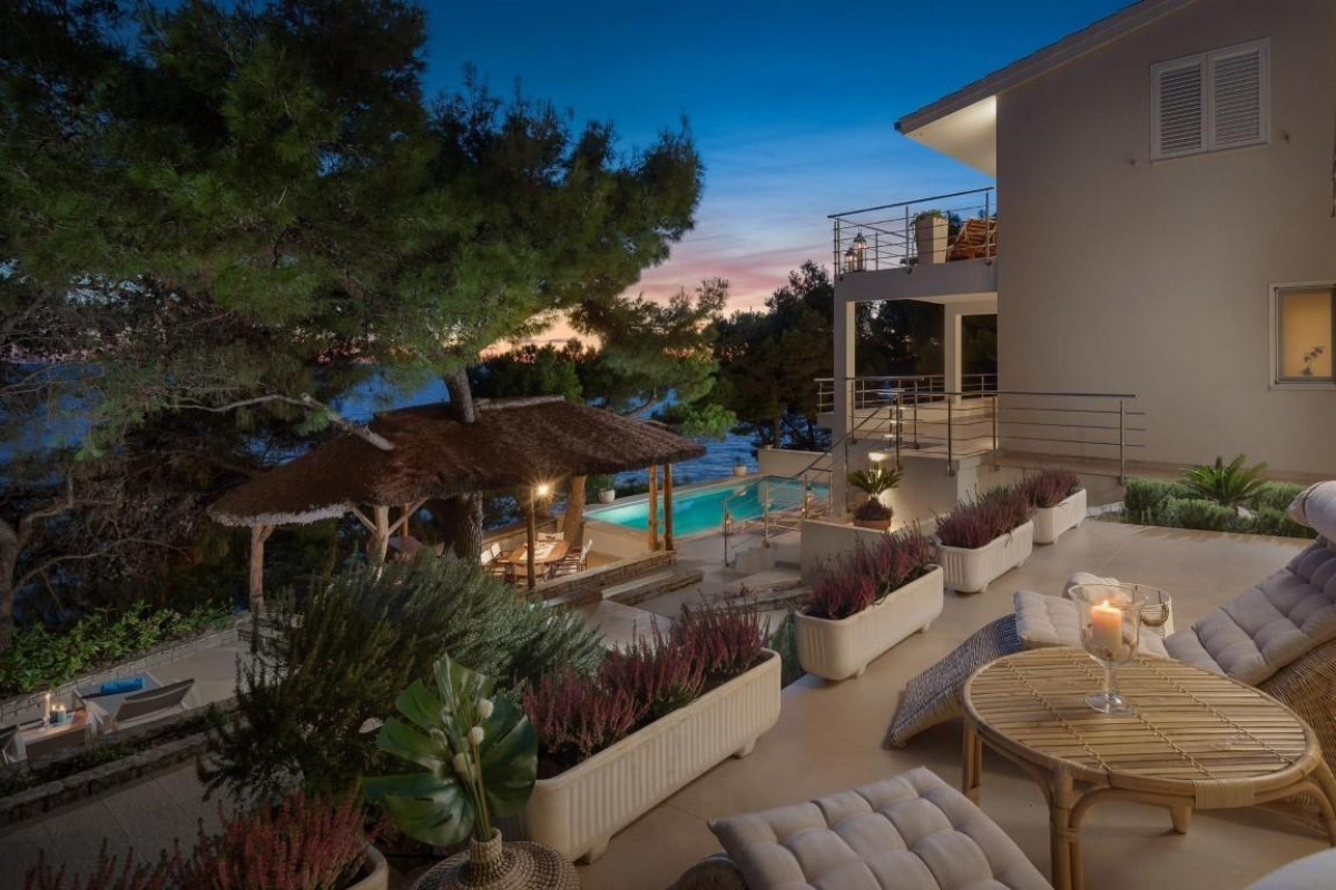 Villa Lara