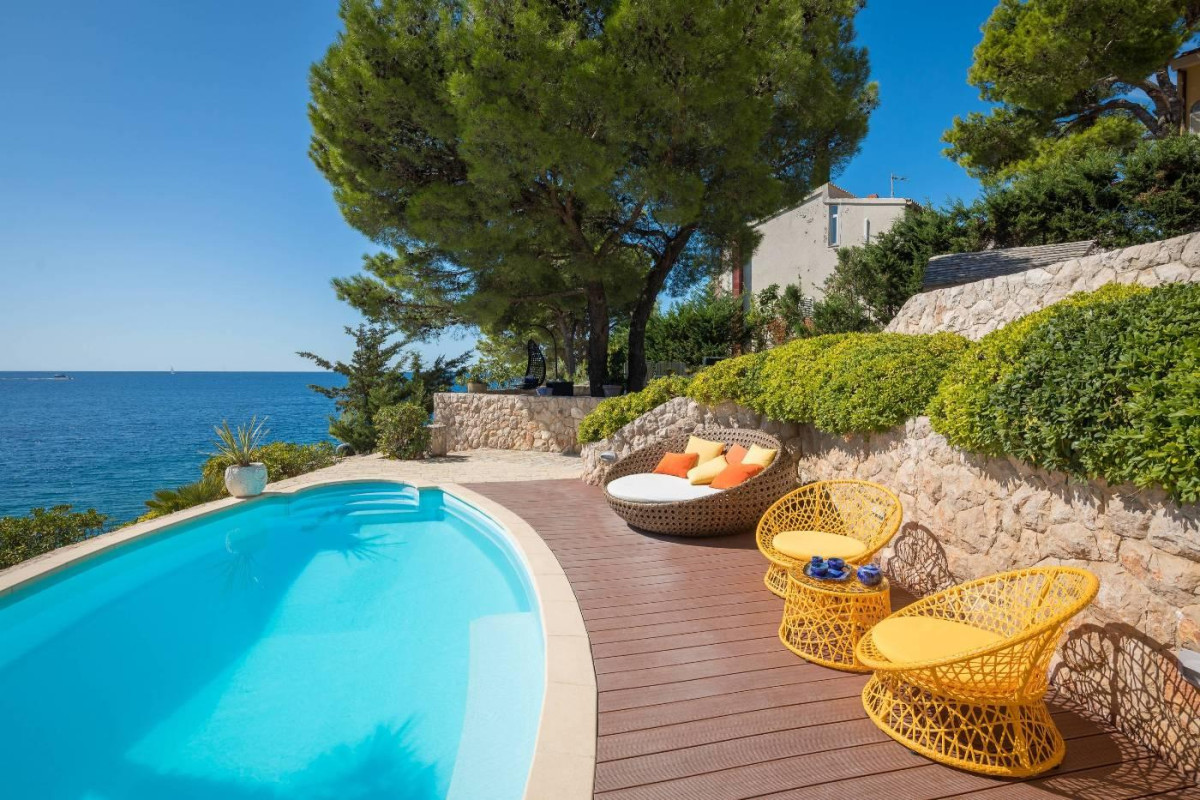 Villa Valla