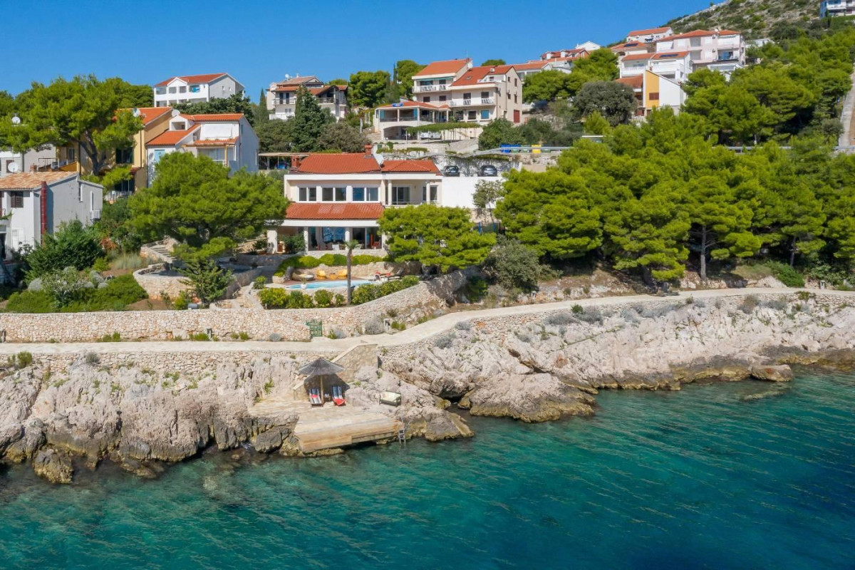Villa Valla