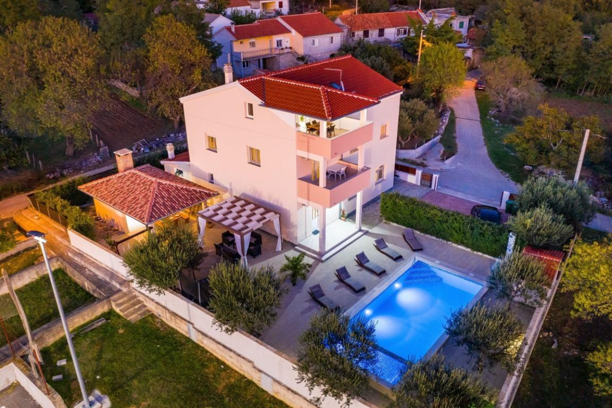 Villa Luce